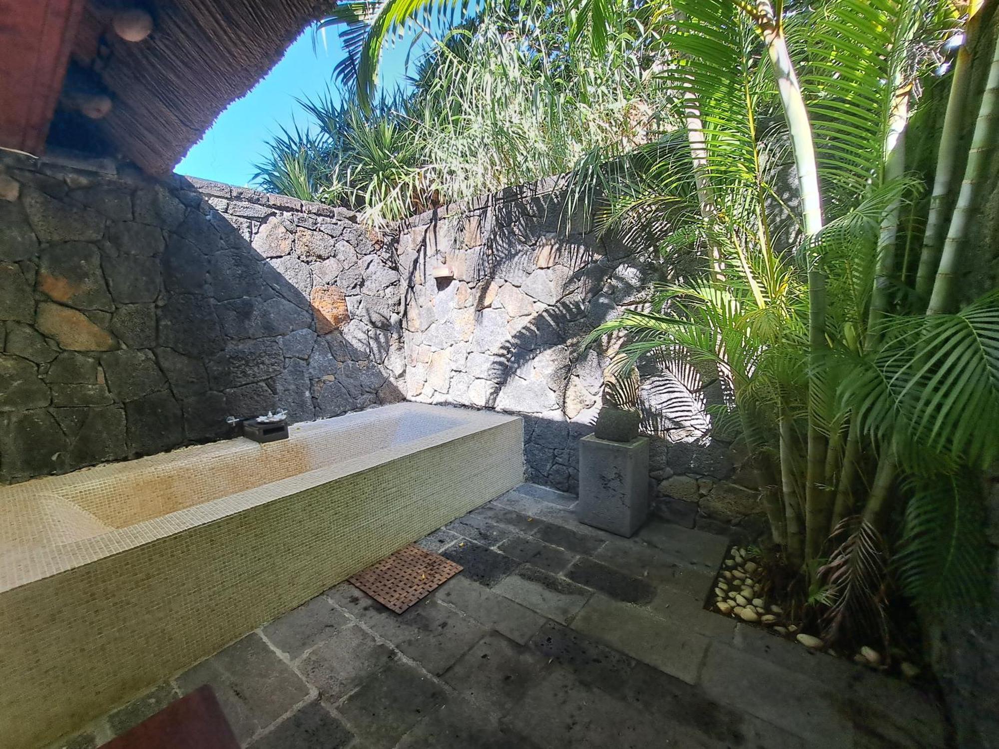 Clair De Lune - Private 2 Bedrooms Beachfront Villa Trou d'Eau Douce Dış mekan fotoğraf